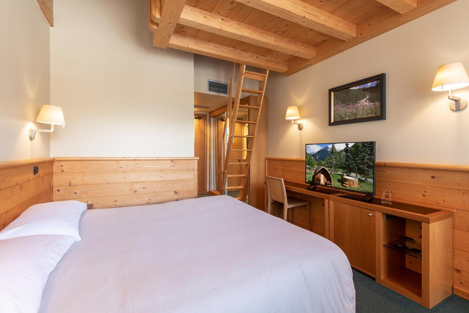 Hotel Garni Pegra Ponte Di Legno Bagian luar foto