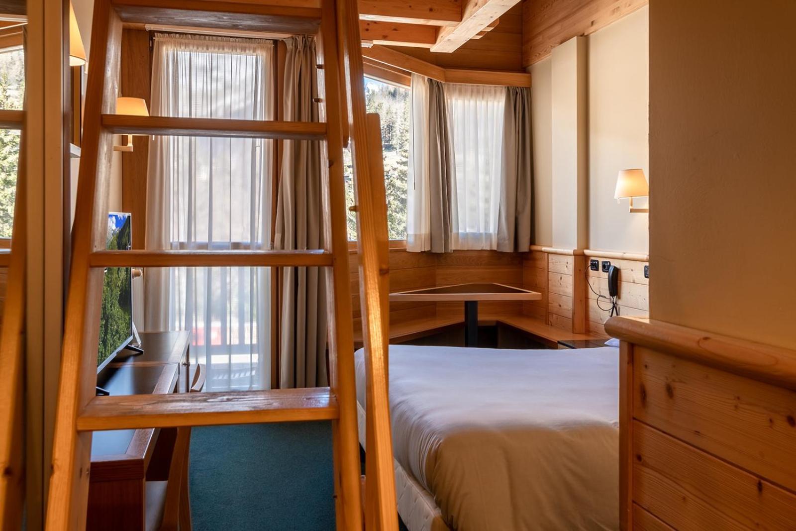Hotel Garni Pegra Ponte Di Legno Bagian luar foto