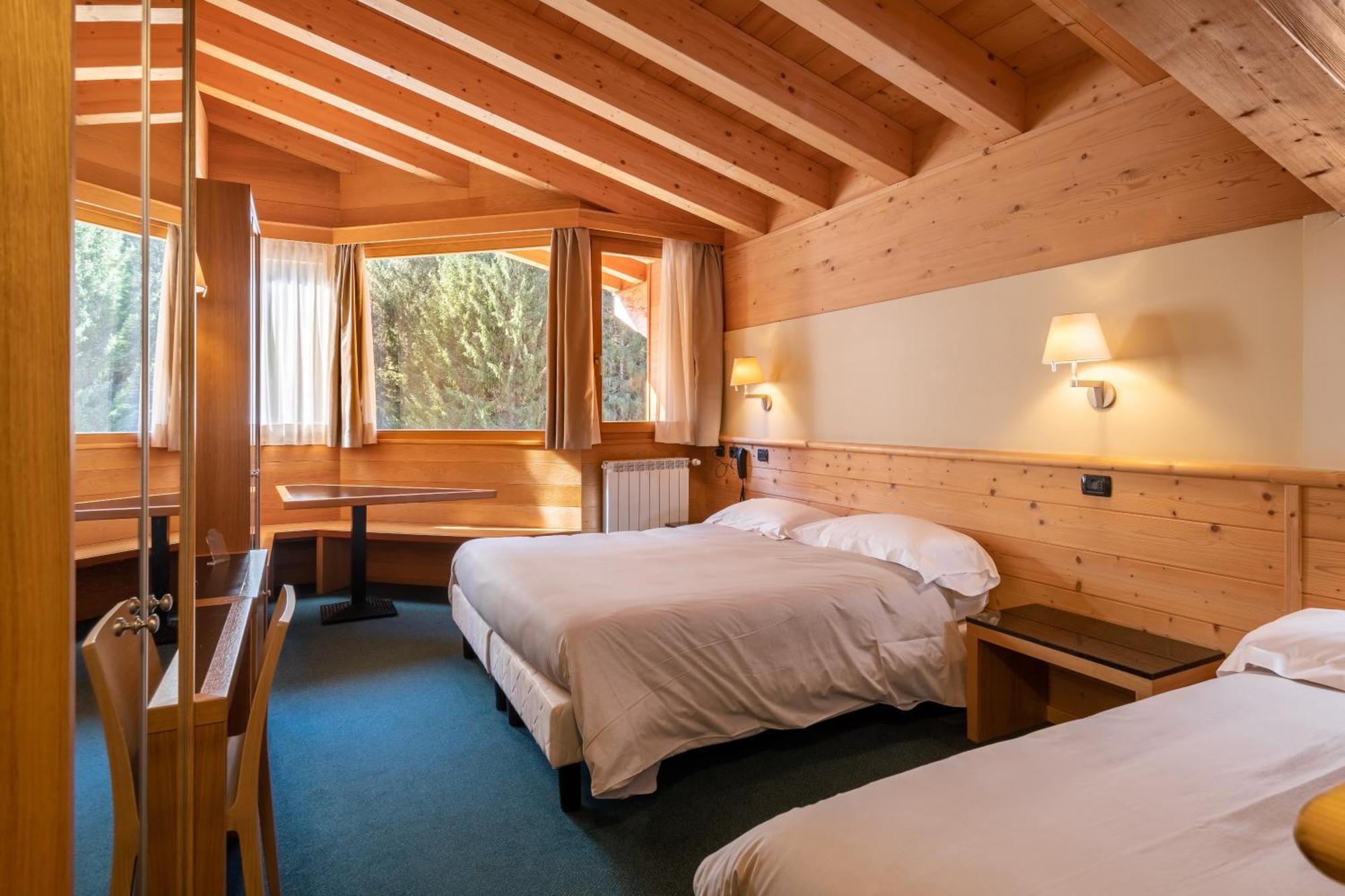 Hotel Garni Pegra Ponte Di Legno Bagian luar foto